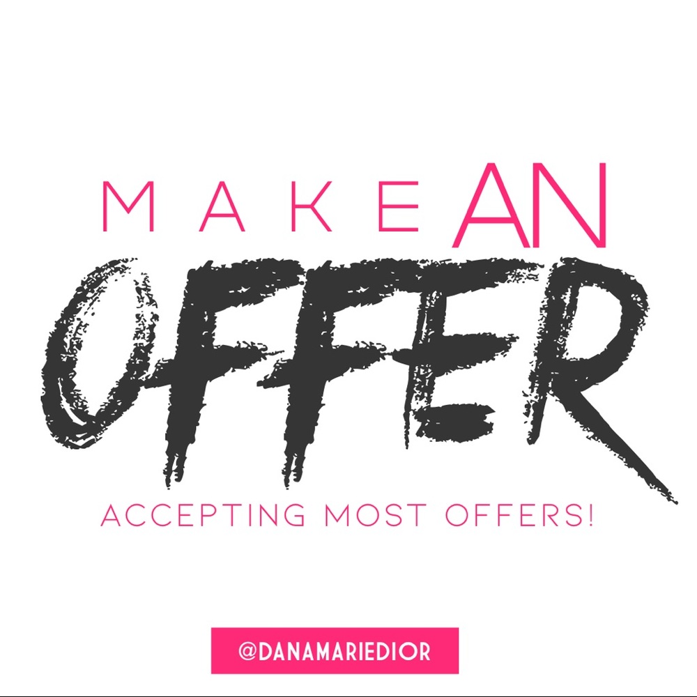 ⚡️⚡️ m a k e  a n  o f f e r ⚡️⚡️